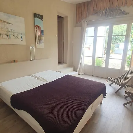 Maison Soulacaise Renovee Avec Jardin, A 300m De La Plage, 5 Chambres, 11 Pers., Equipements Modernes - Fr-1-648-154 Dom wakacyjny *